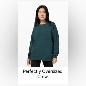 Lulu lemon Perfectly Oversized Crew. Size 8, dark teal
